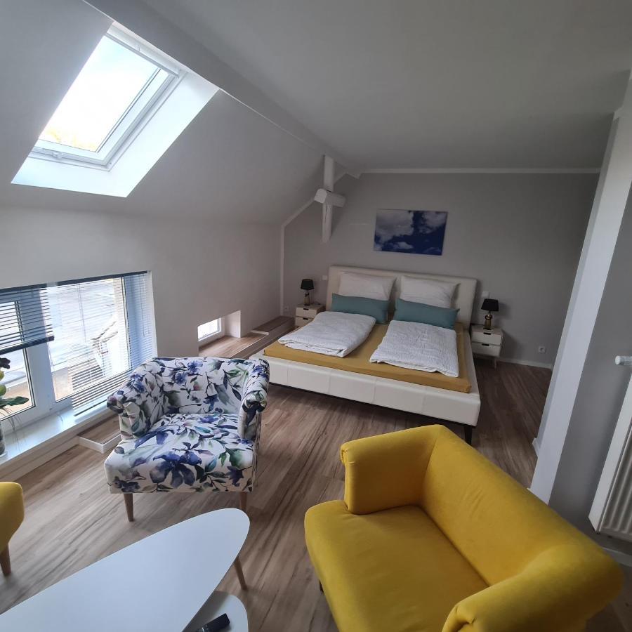 Gaestezimmer Treuen - Bed & Breakfast Esterno foto
