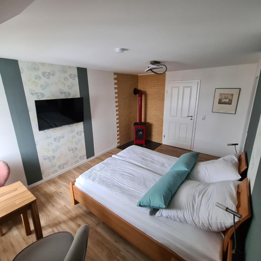 Gaestezimmer Treuen - Bed & Breakfast Esterno foto