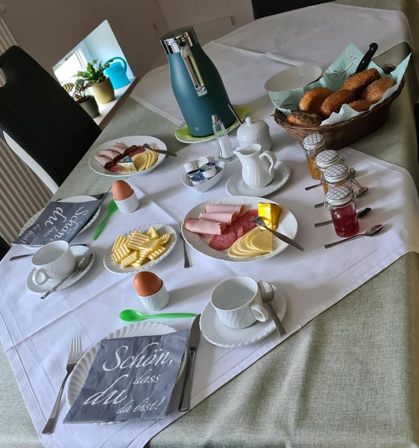 Gaestezimmer Treuen - Bed & Breakfast Esterno foto